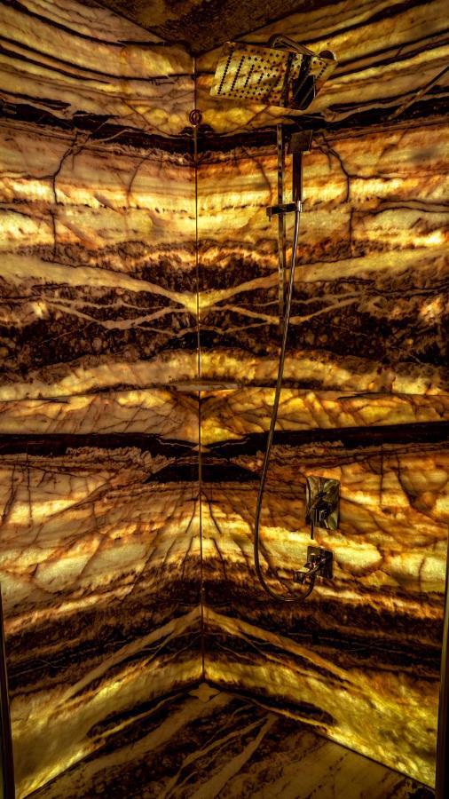 Elika Cave Suites Hotel & Spa