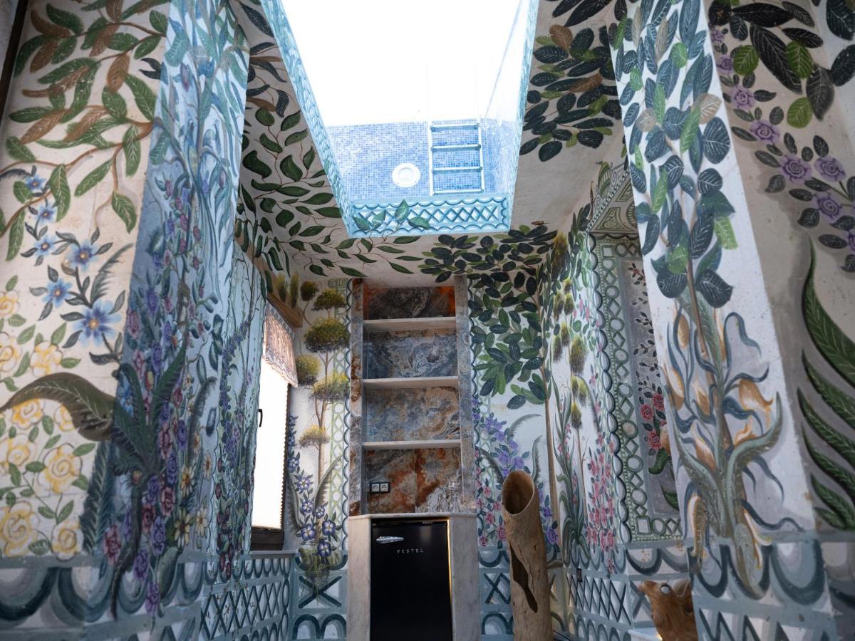 Elika Cave Suites Hotel & Spa