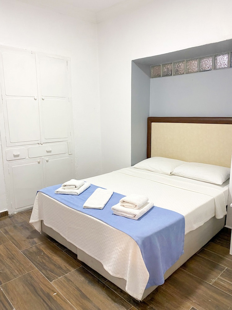 Lacivert Hotel galeri fotoğrafı