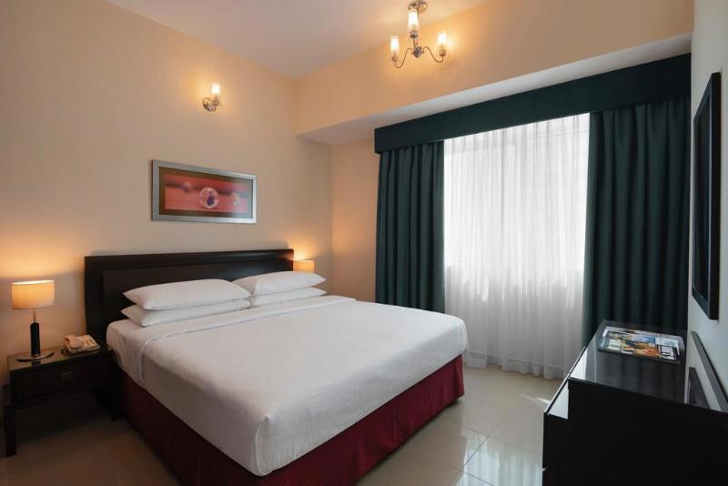 Care Holiday Homes Apartments Al Barsha Heights