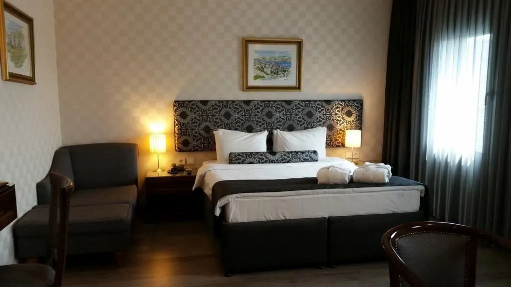 Adela Hotel galeri fotoğrafı