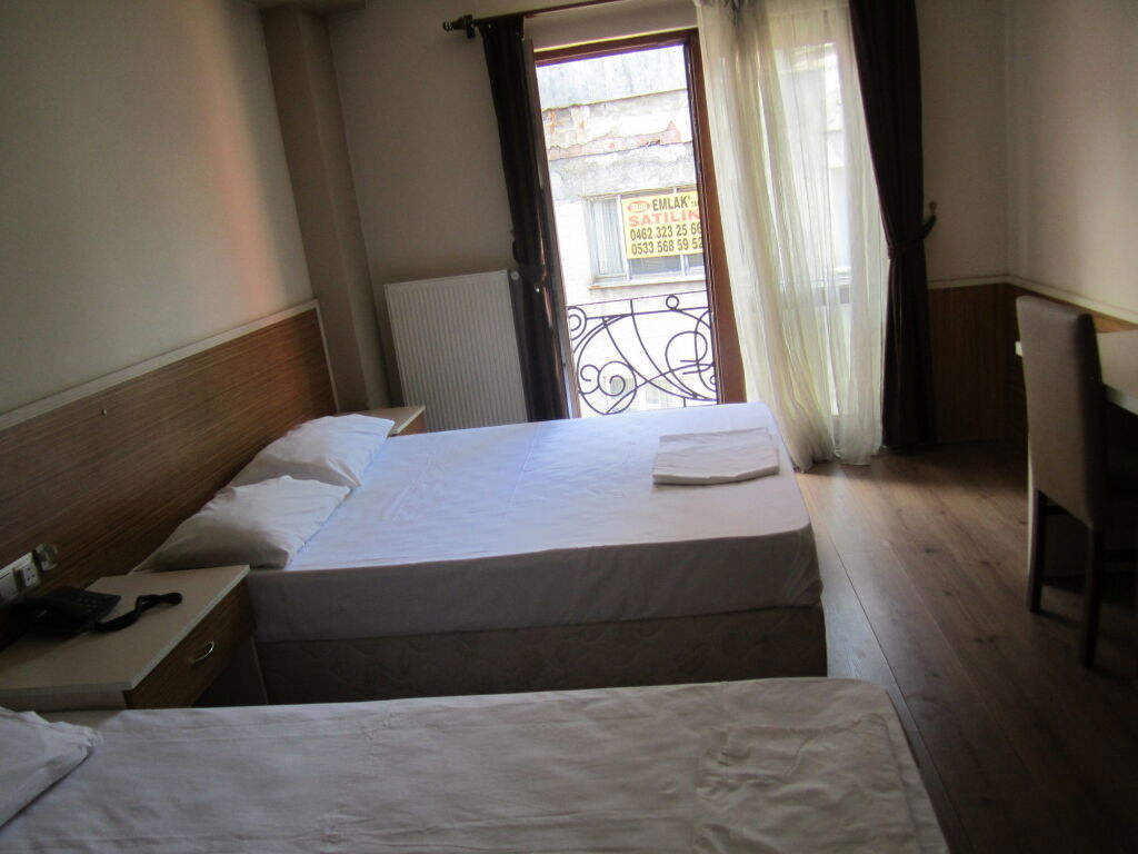 Hotel Ozgur fotoğrafı