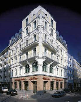 BURNS Art Hotel galeri fotoğrafı