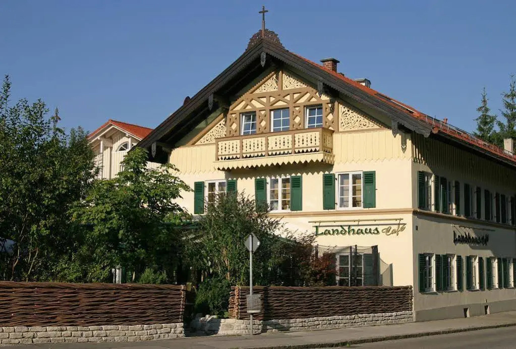 Landhaus Hotel Wolfratshausen galeri fotoğrafı