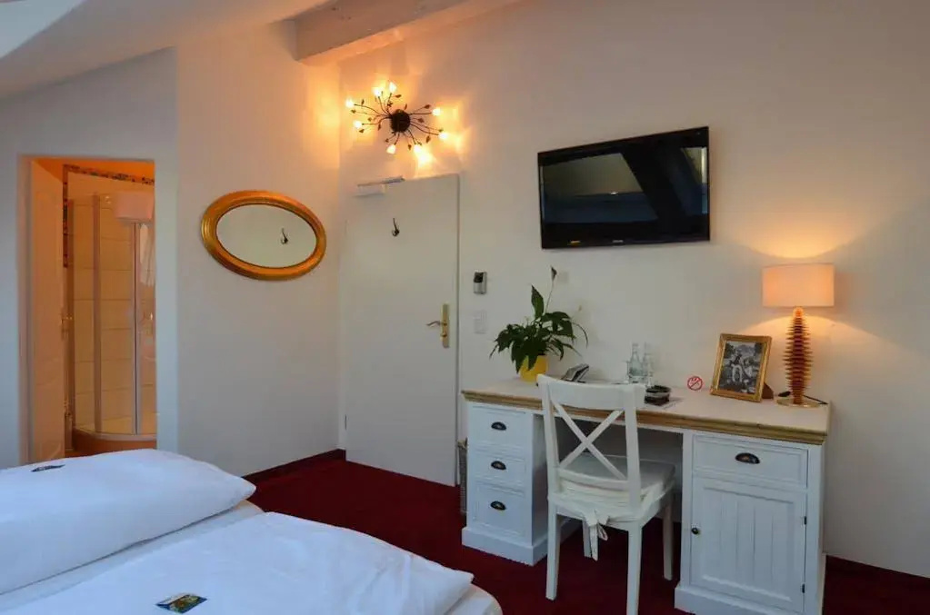 Landhaus Hotel Wolfratshausen galeri fotoğrafı