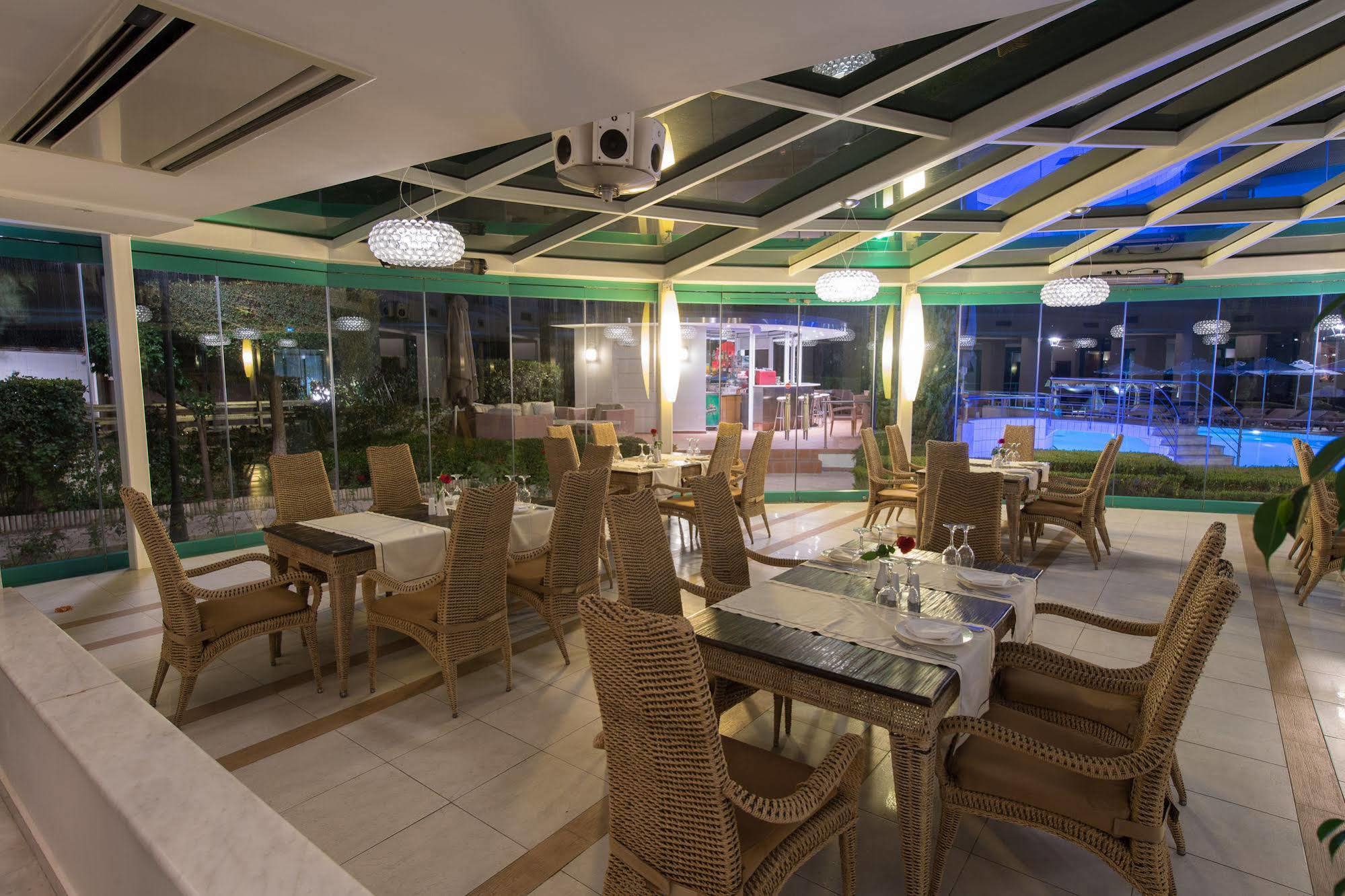 Poseidon Palace galeri fotoğrafı