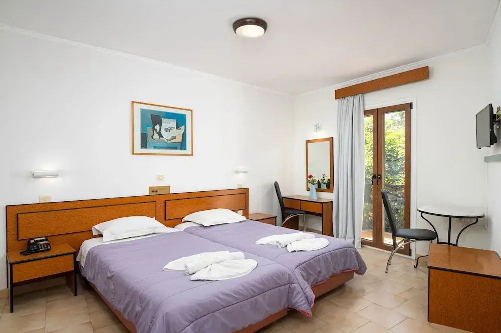 Emily Hotel fotoğrafı
