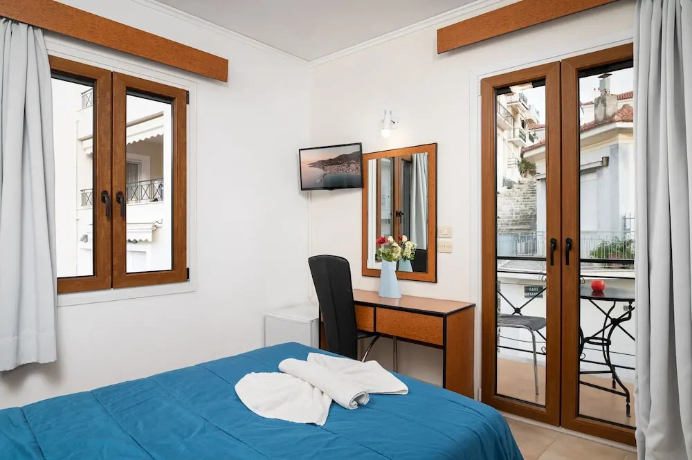 Emily Hotel galeri fotoğrafı