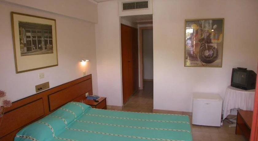 Emily Hotel fotoğrafı