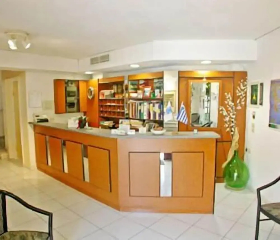 Emily Hotel galeri fotoğrafı