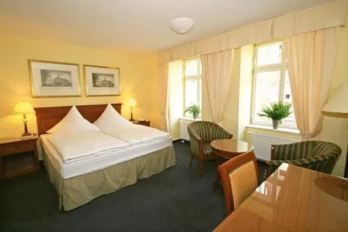 deckerts Hotel am Katharinenstift galeri fotoğrafı