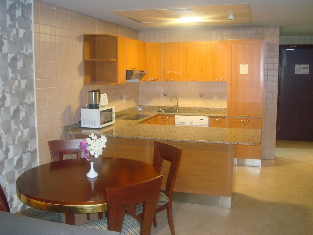 Al Manar Grand Hotel Apartment fotoğrafı