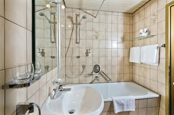 Hotel Baren fotoğrafı