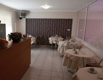 Malliott Eva Hotel galeri fotoğrafı
