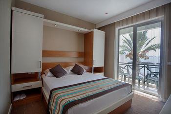 Guestroom View