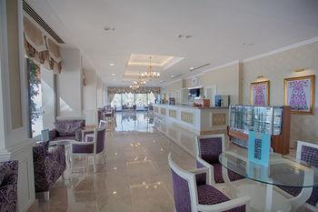 Hotel Lounge