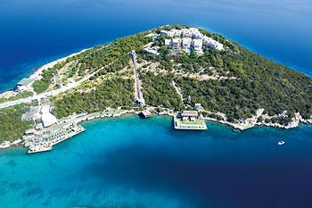 Hilton Bodrum Turkbuku Resort & Spa