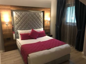 Double Bond Hotel Spa