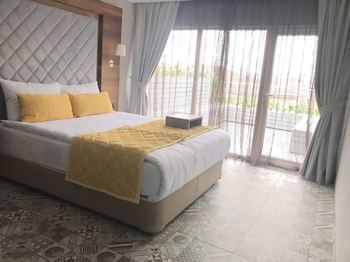 Double Bond Hotel Spa