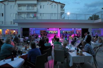 Catty Cats Garden Hotel galeri fotoğrafı