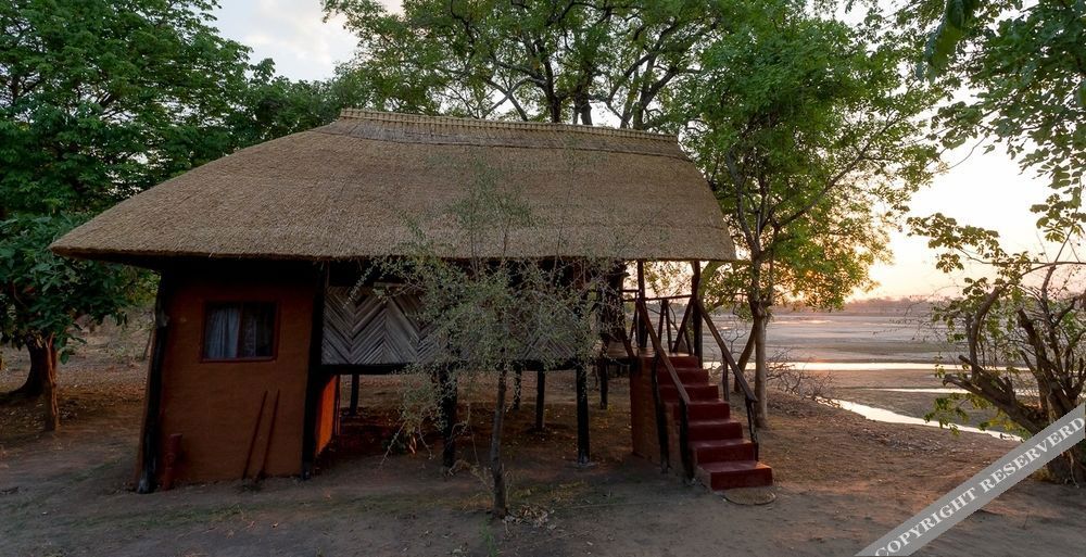 Zikomo Safari Lodge