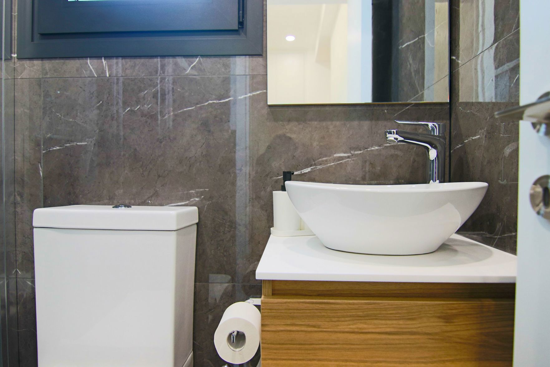 Phaedrus Living: City View Anna Residence 102