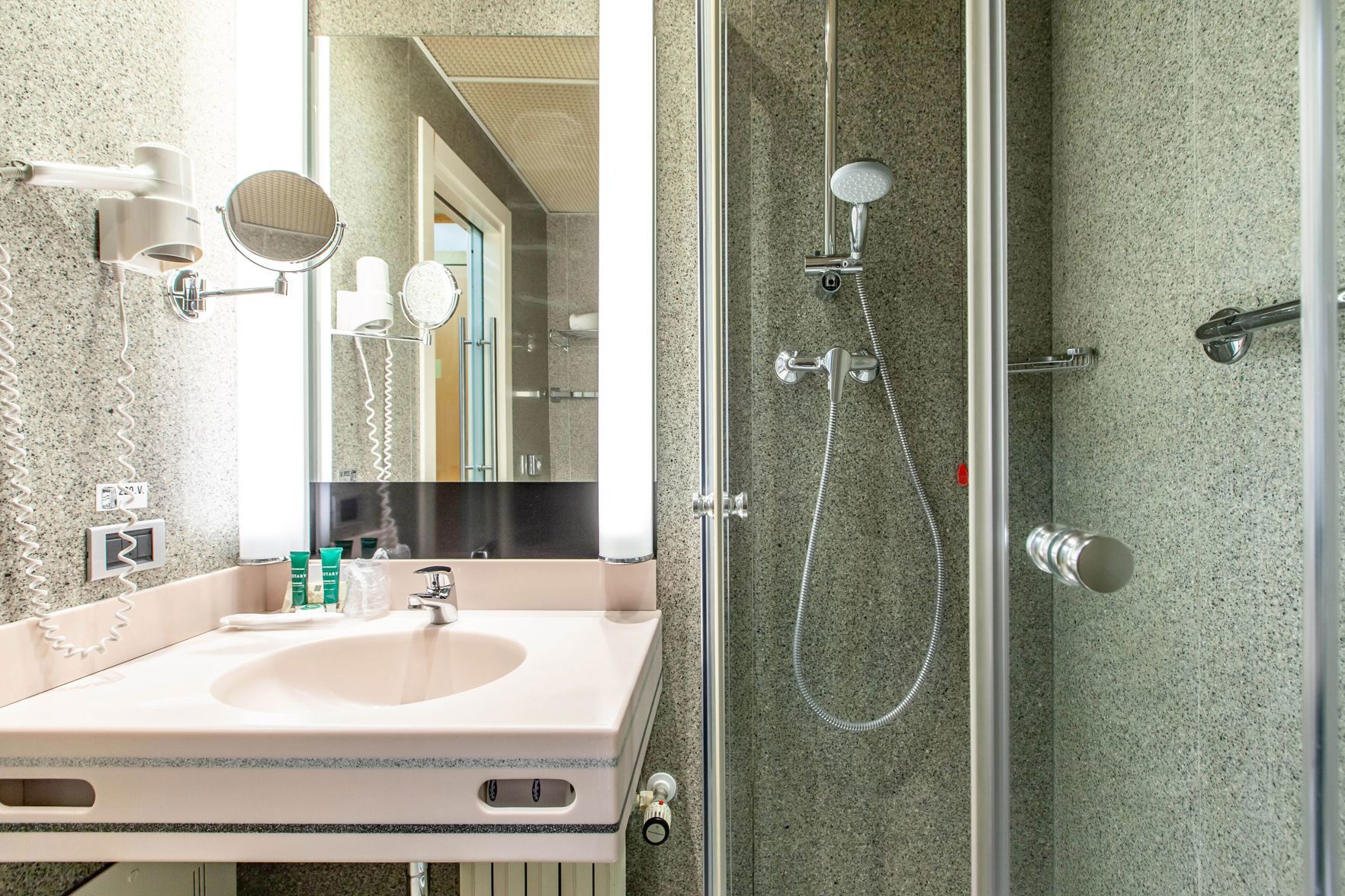 Hotiday Hotel Milano Turro galeri fotoğrafı
