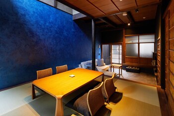 Yadoru Kyoto Hanare Mizunoe No Yado