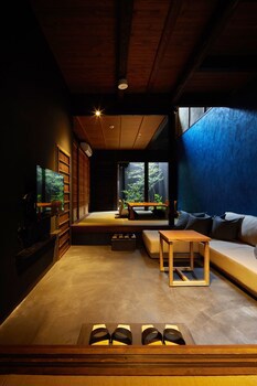 Yadoru Kyoto Hanare Mizunoe No Yado