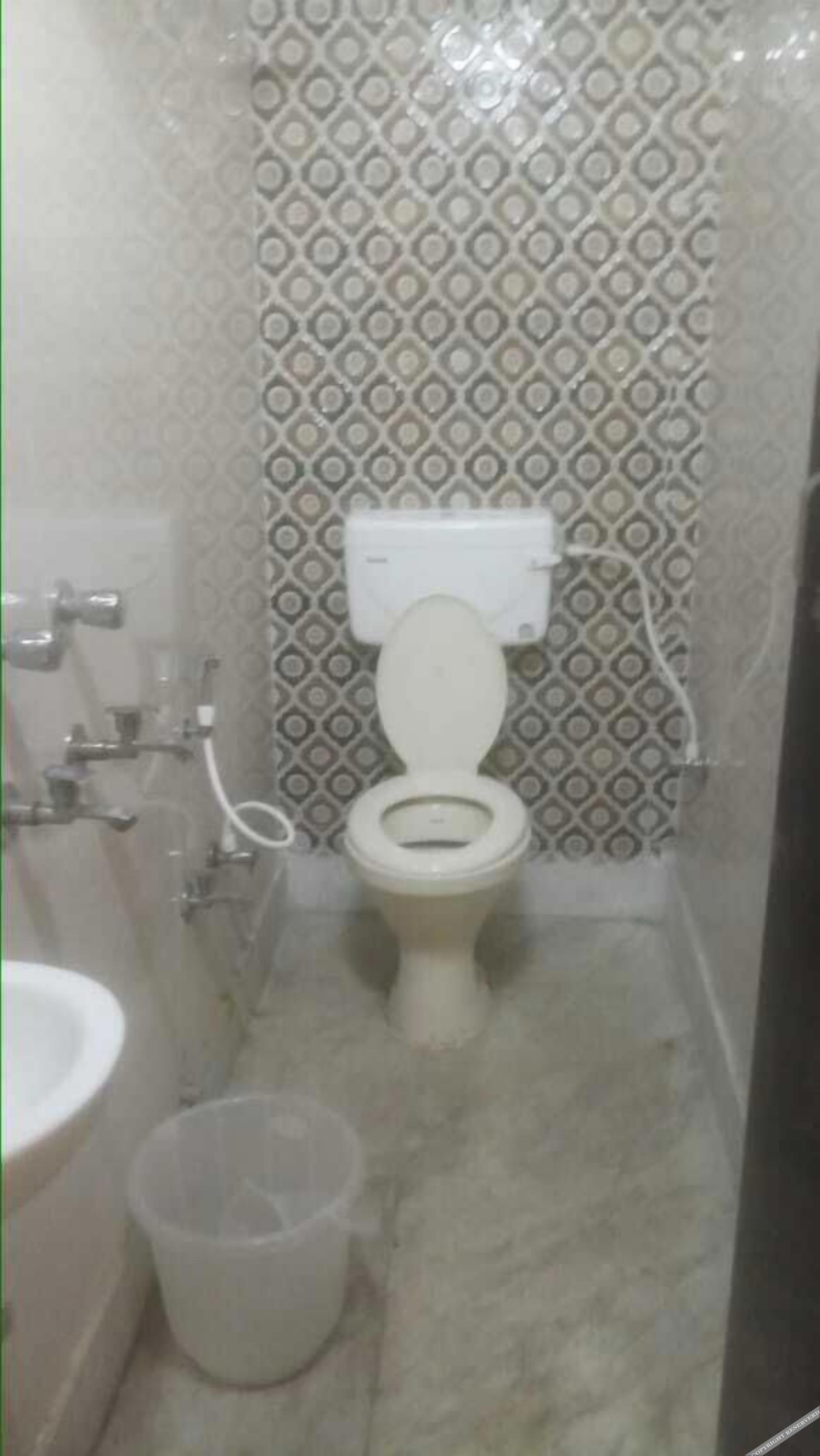 Adb Rooms Days Inn