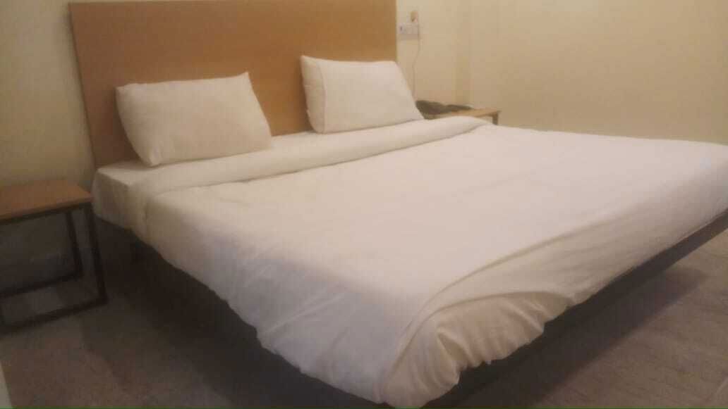 Adb Rooms Days Inn