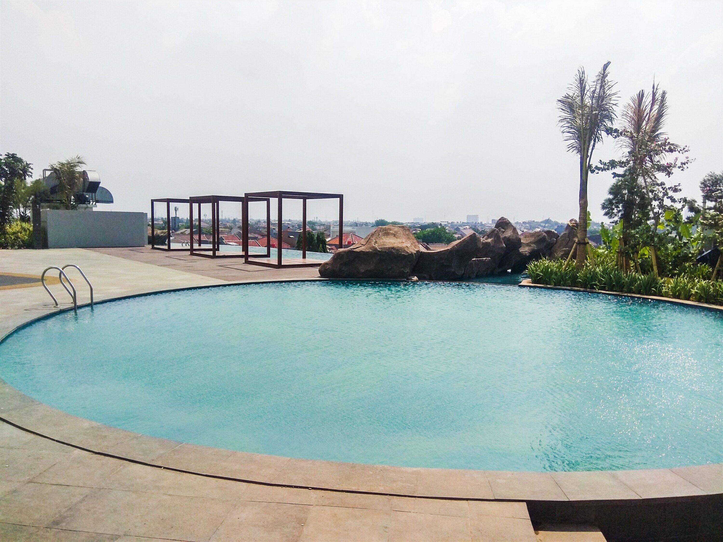 Best Location Studio Apartment @ Grand Kamala Lagoon