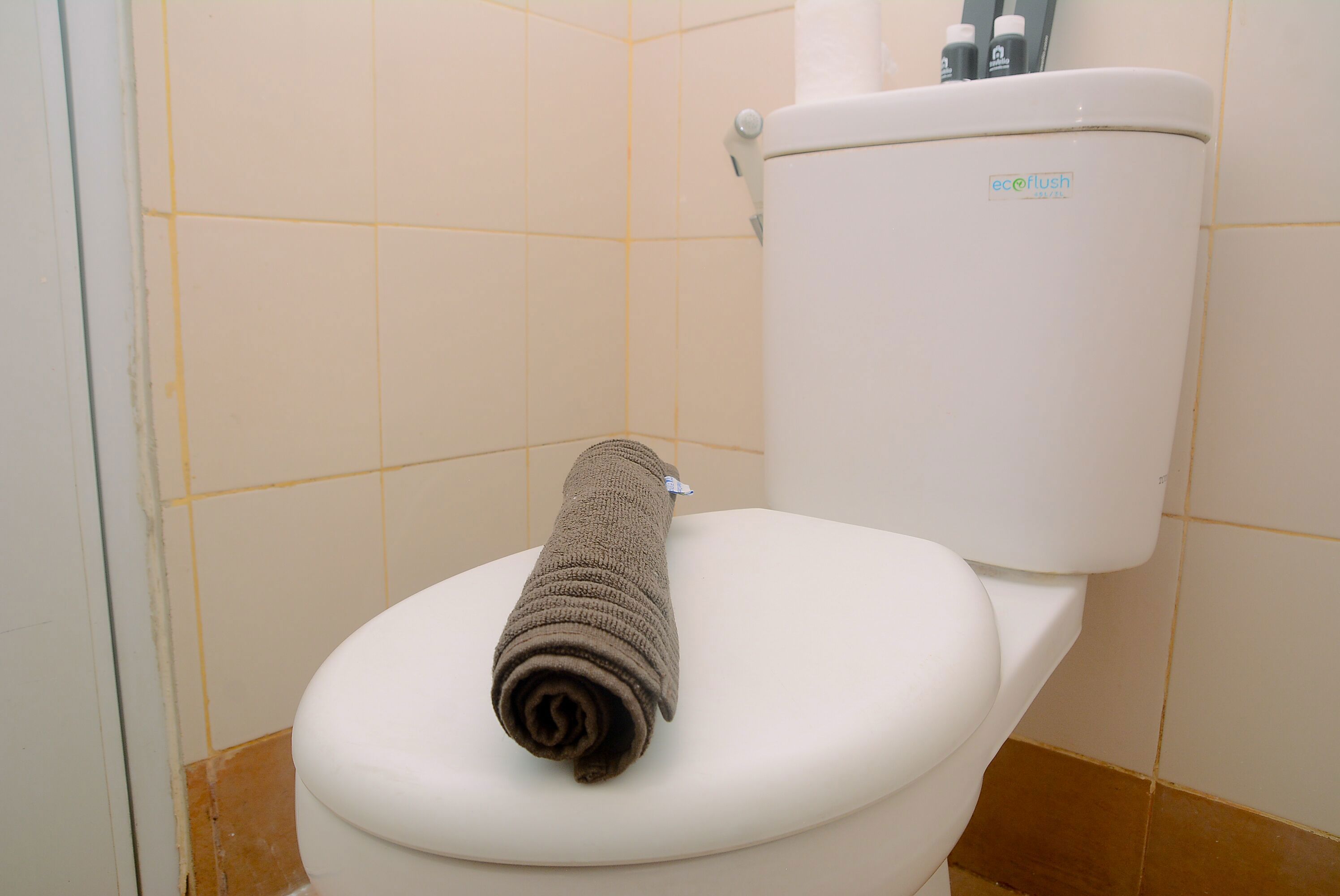 Cozy Living 2Br Apartment At Bassura City Near Mall