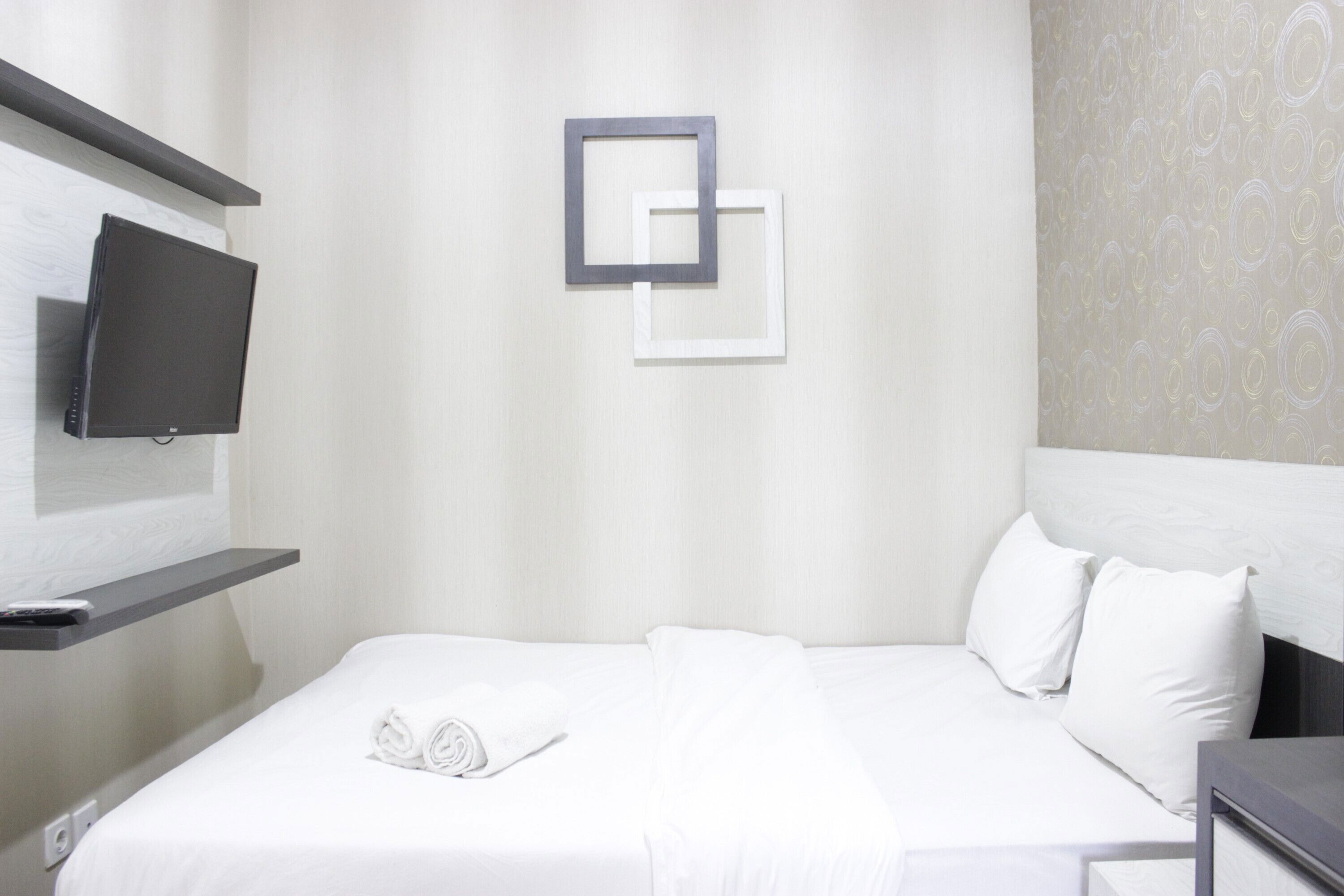 Simply Homey 2Br Apartment Parahyangan Residence