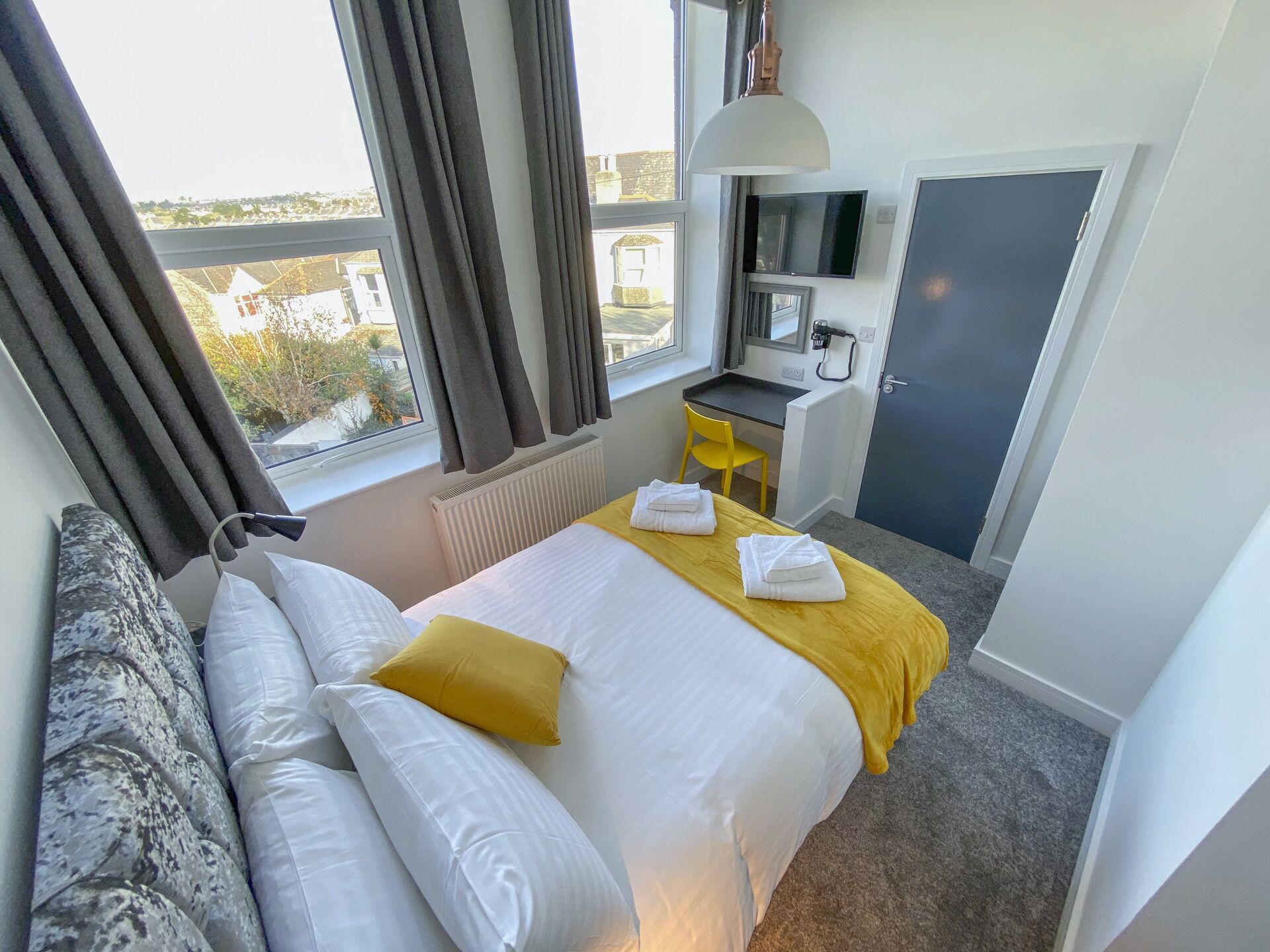 2 Bed- Victoria By Pureserviced