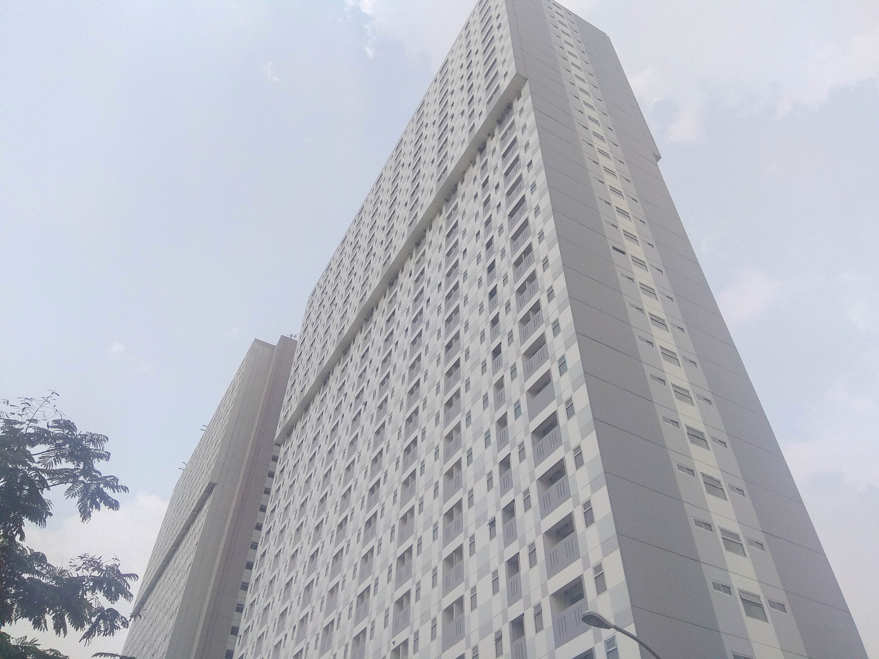 Cozy And Tranquil Studio Apartment At Gunung Putri Square