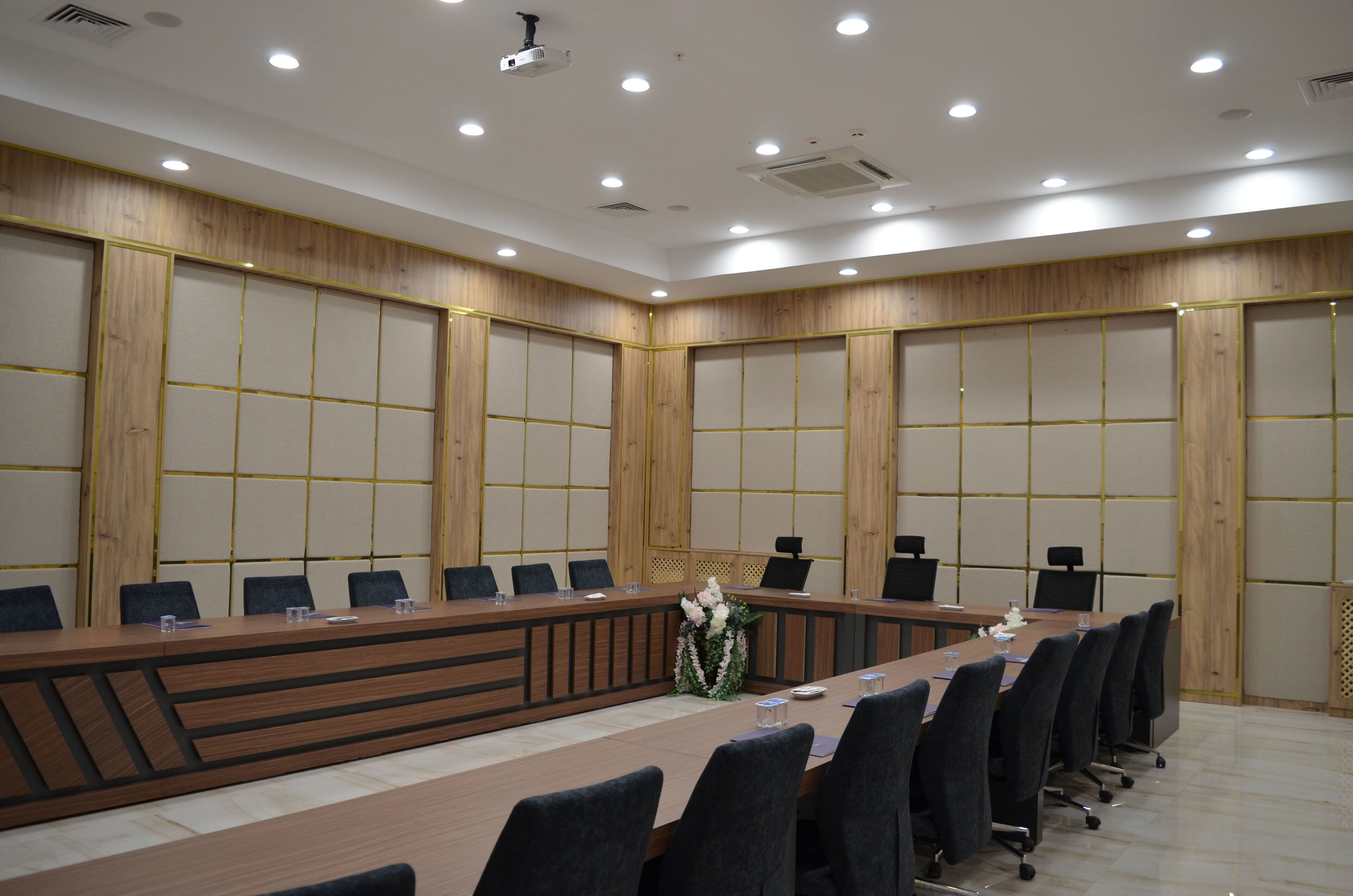 Lavanta Tepesi Hotel