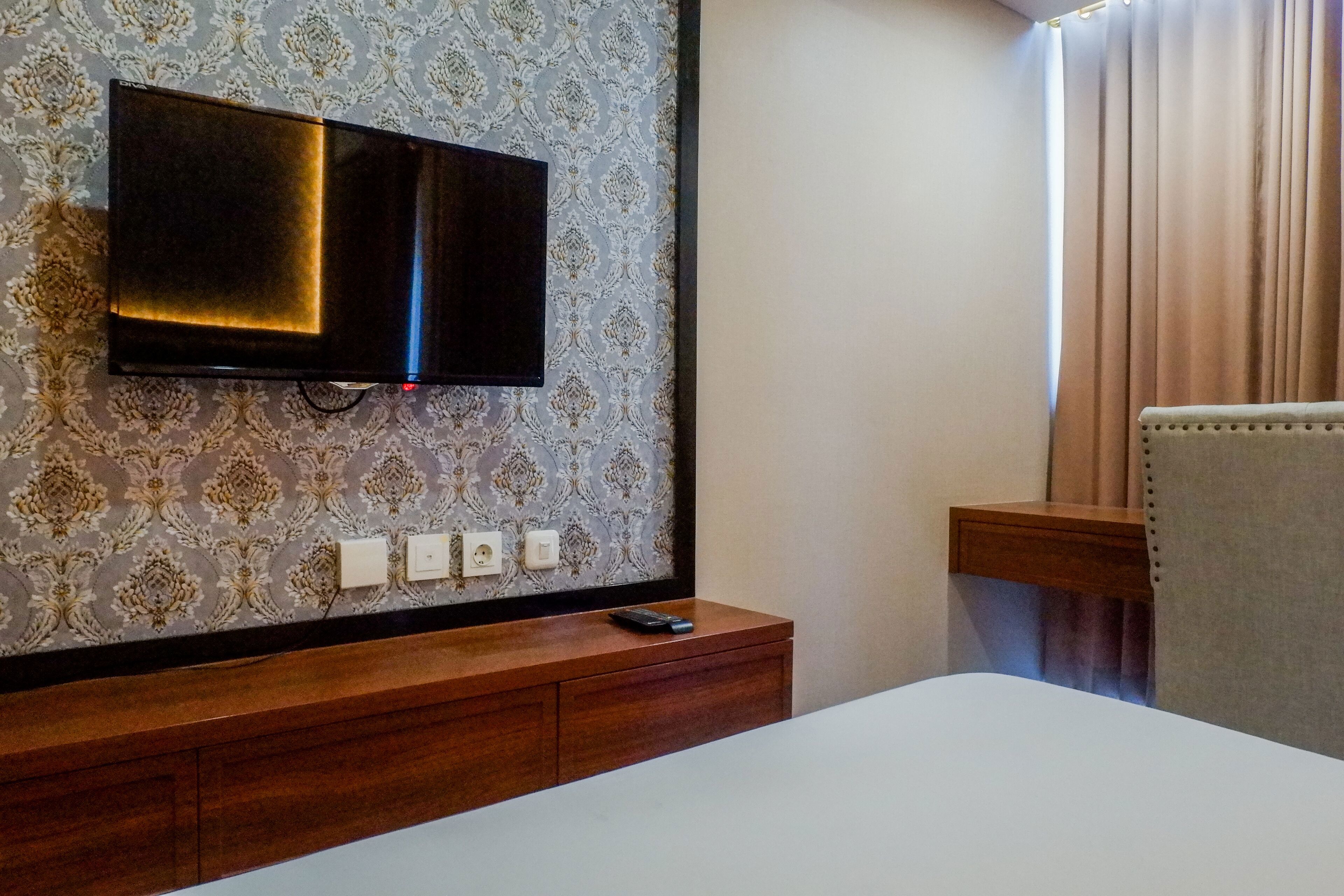 Elegant Cozy Studio Room Apartment At Tamansari Papilio