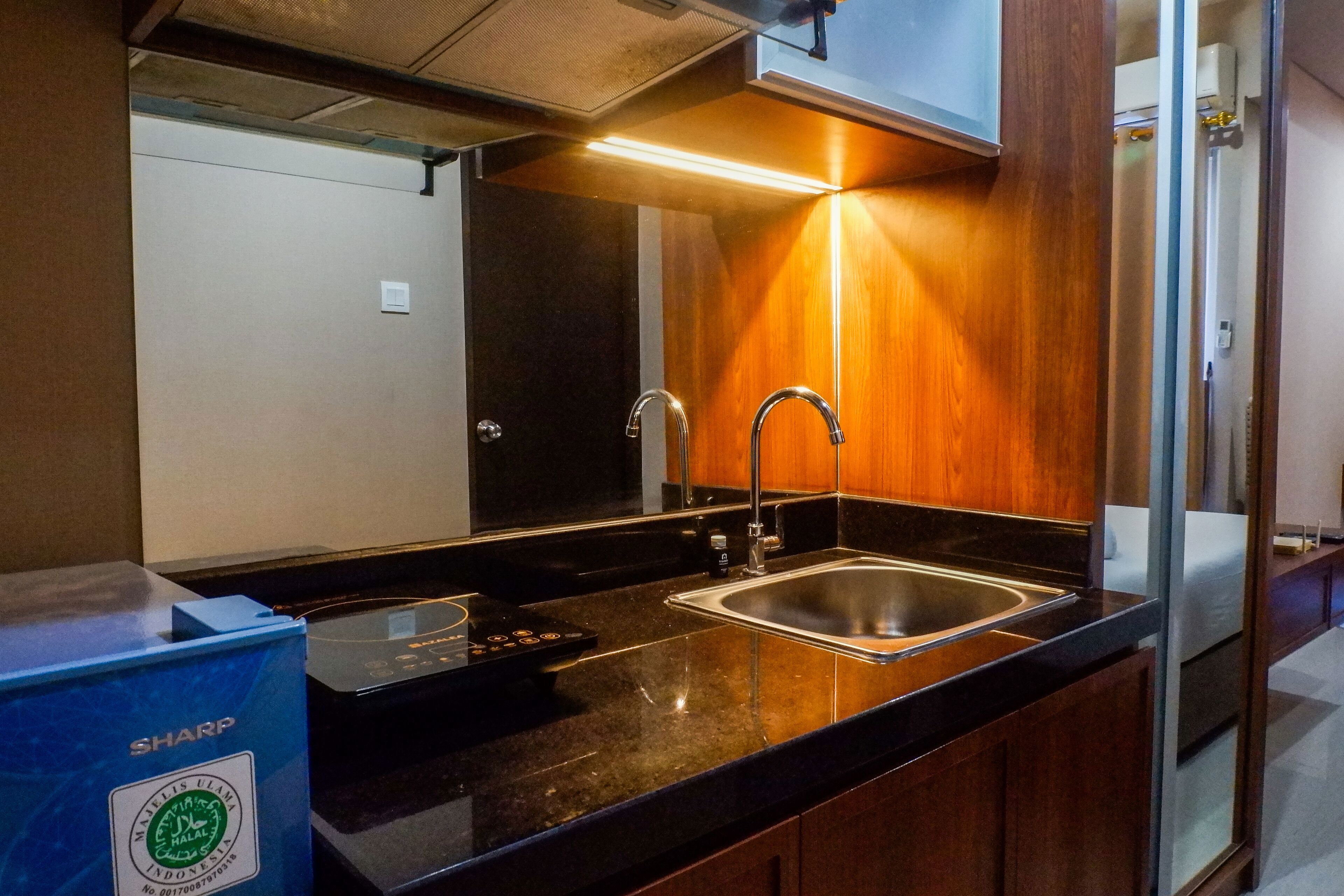 Elegant Cozy Studio Room Apartment At Tamansari Papilio