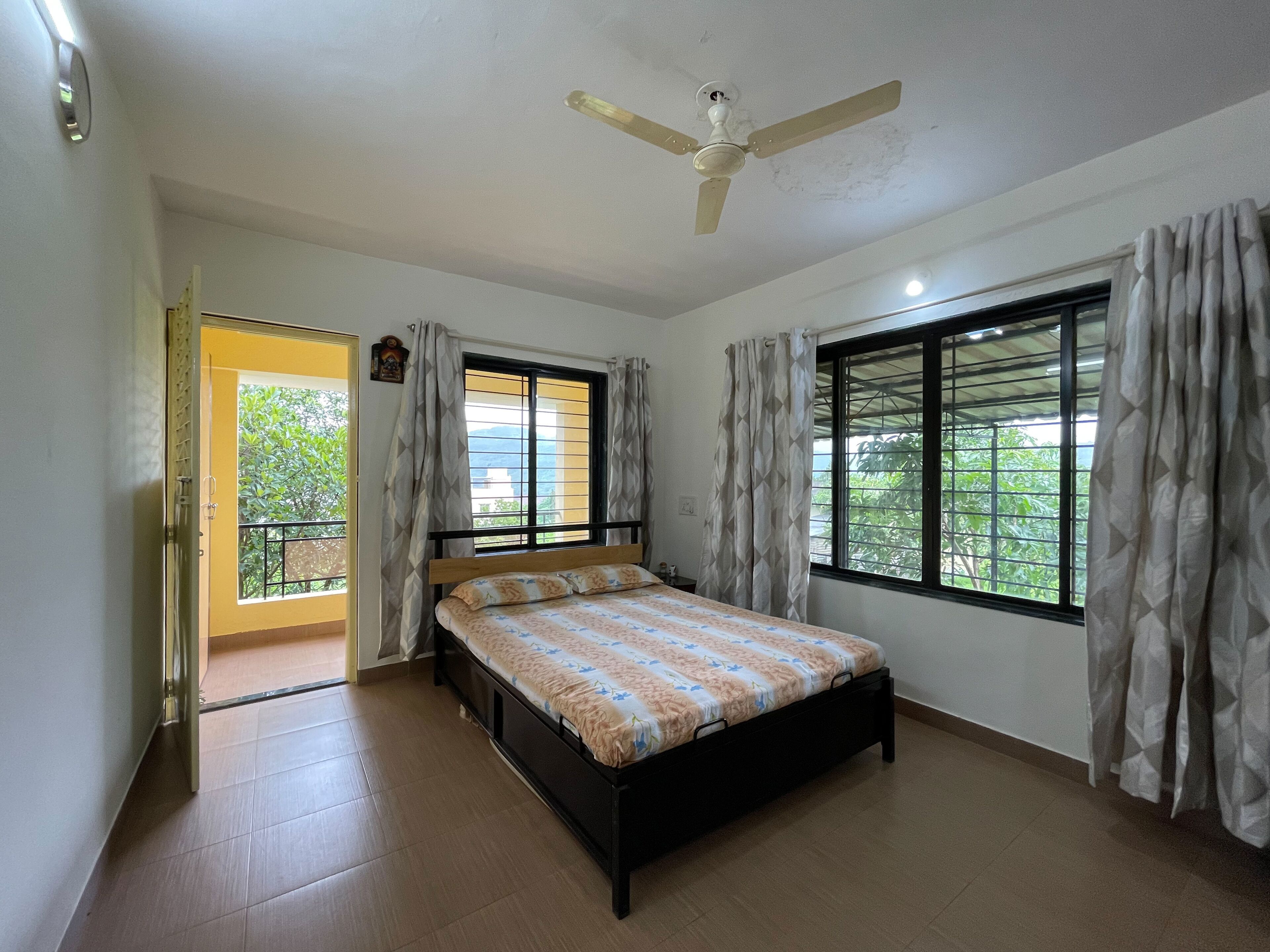 Cosmicstays Countryside Panorama-Lakeview Bungalow