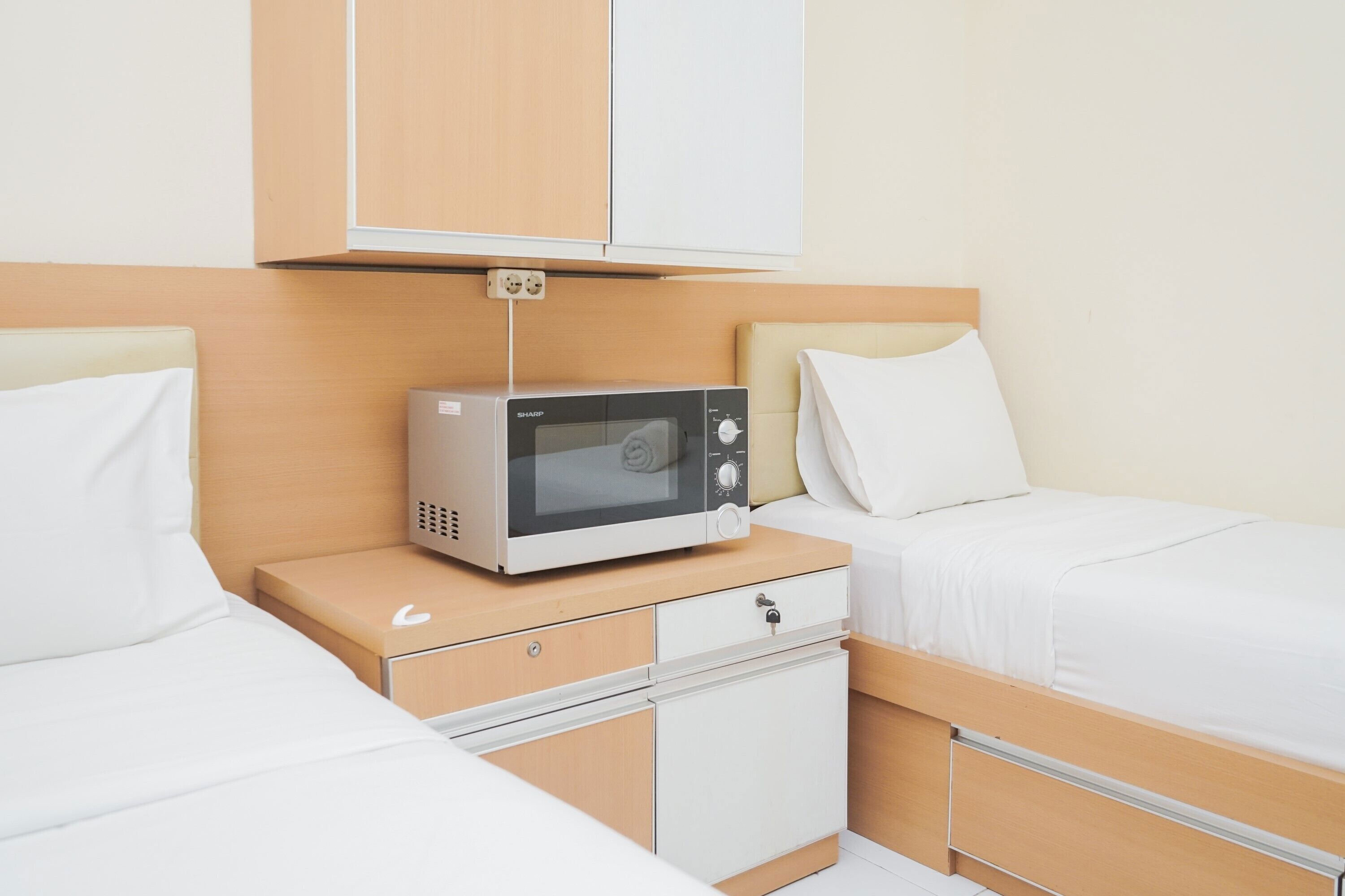 Compact Minimalist Studio Apartment At Aeropolis Residence