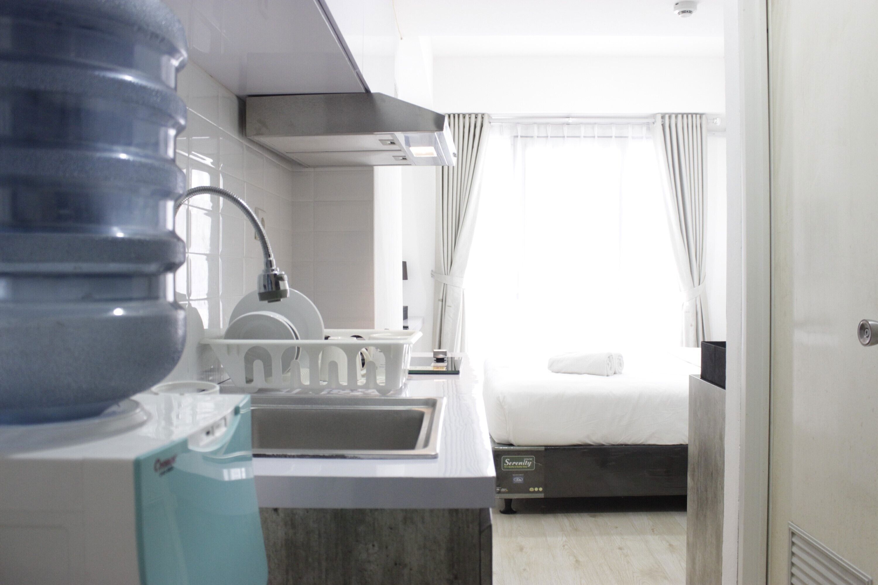 Modern Look Studio Apartment At Grand Asia Afrika