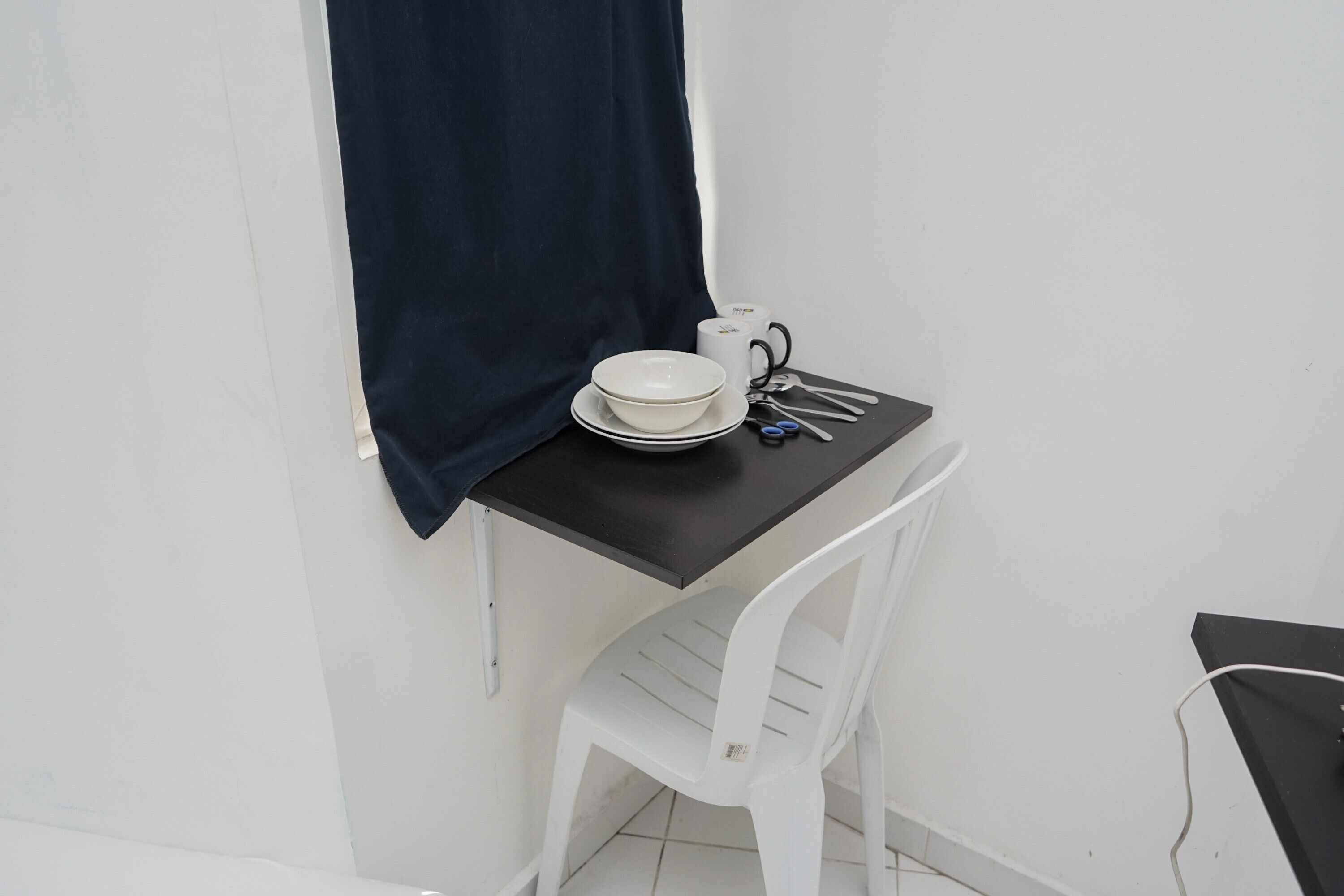 Cozy And Calm Studio No Kitchen Apartment At Aeropolis Residence