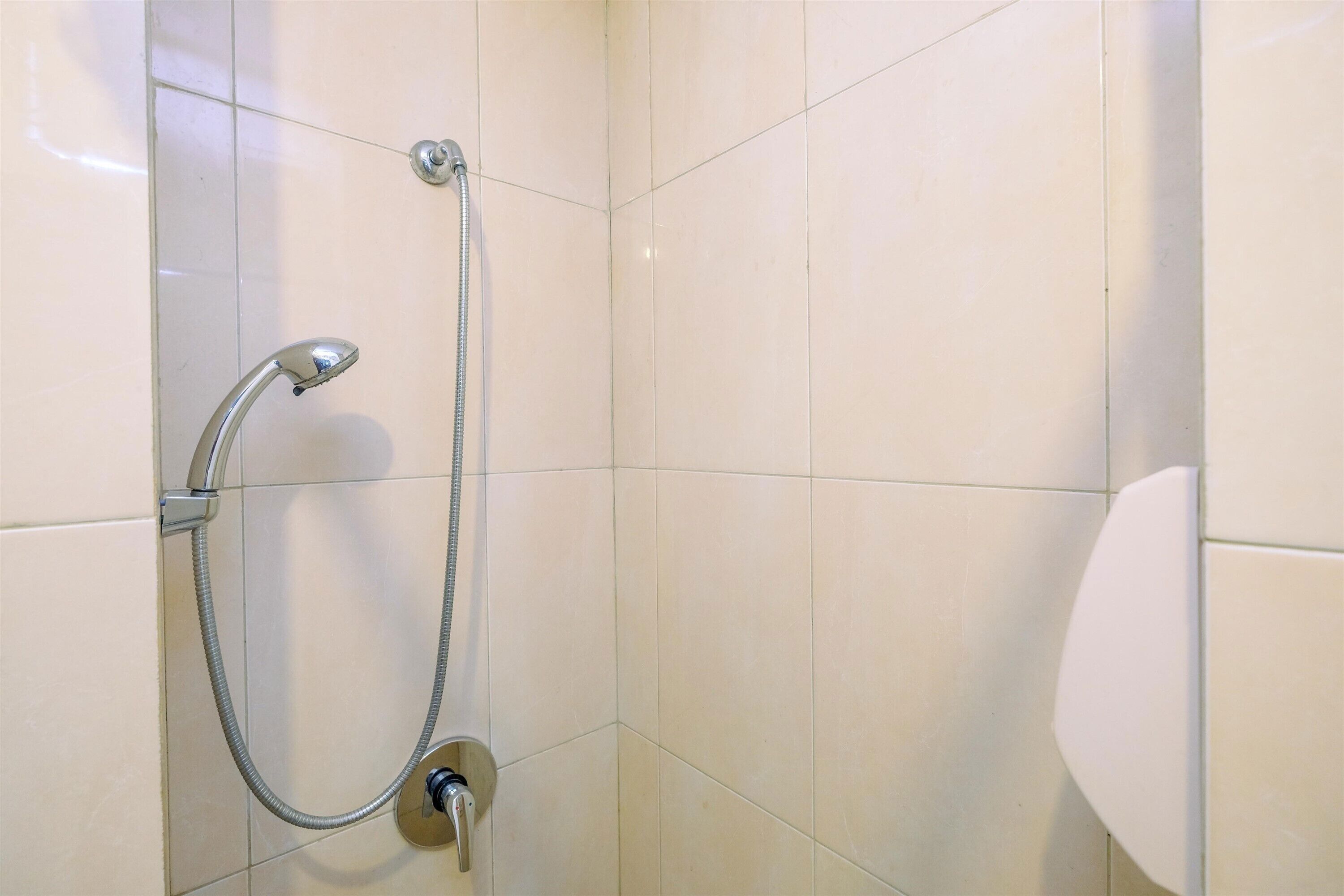 Best Deal Studio Apartment At Mangga Dua Residence