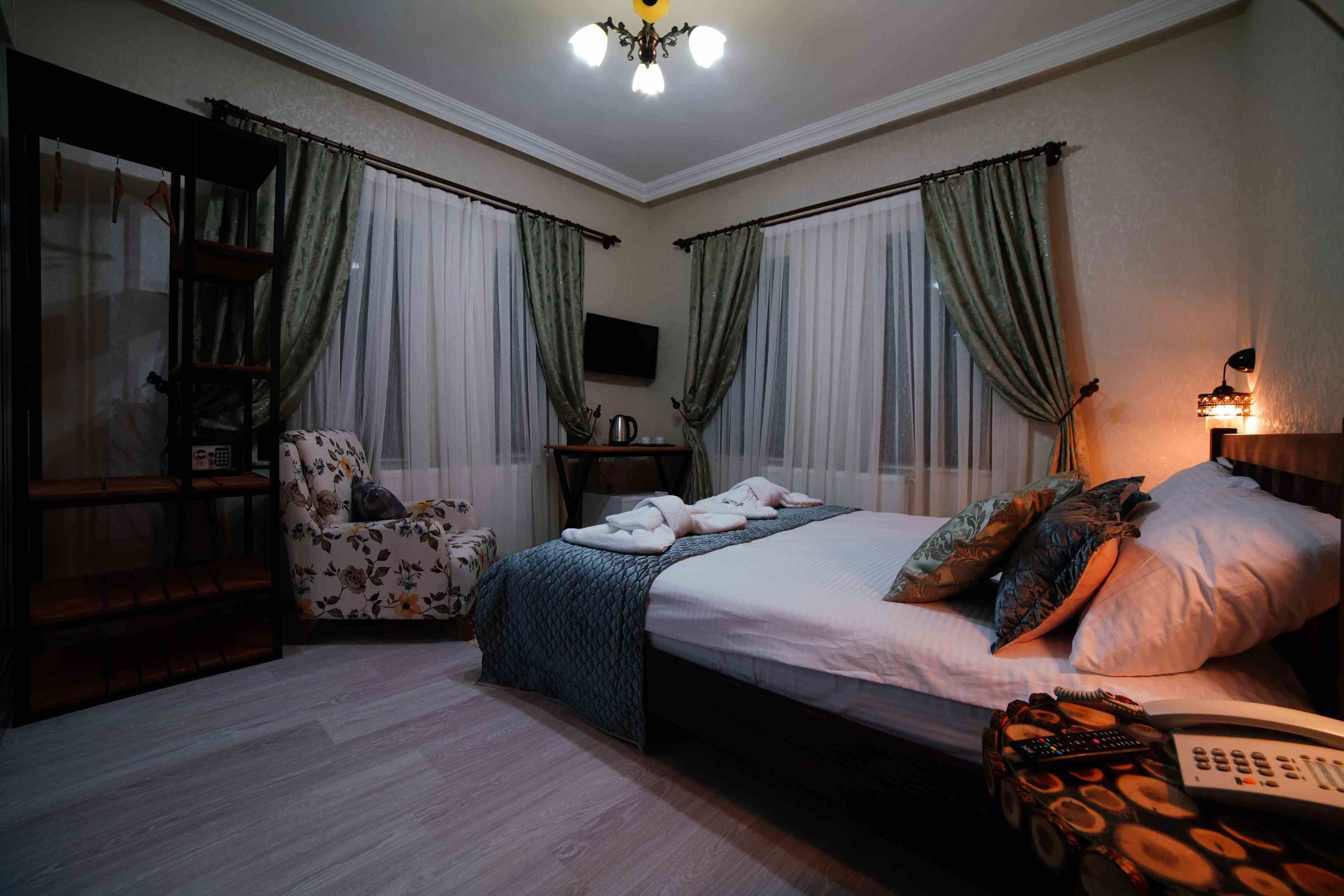 Pigeon Valley Stone House