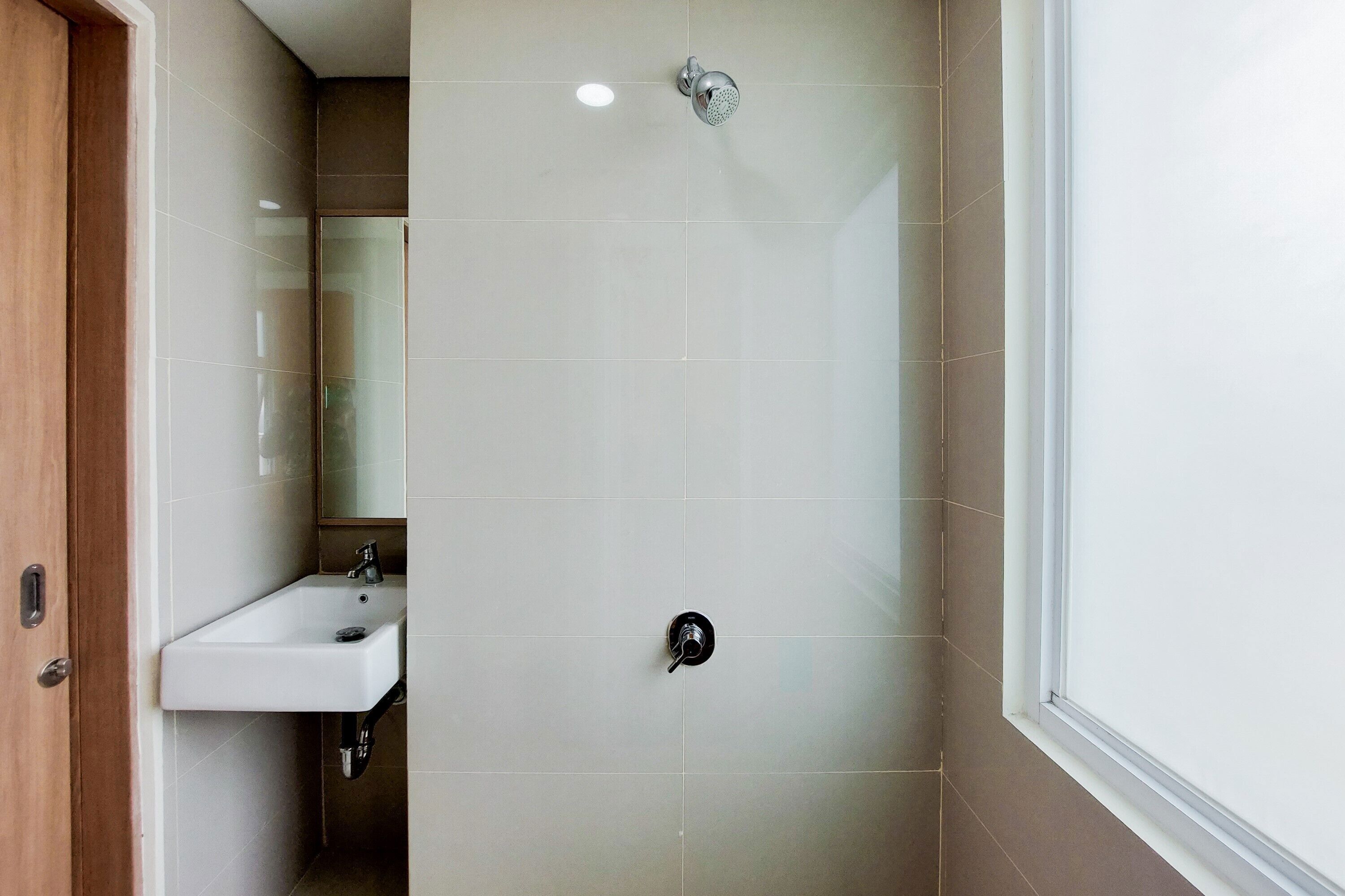 Comfort And Cozy Studio Apartment At B Residence