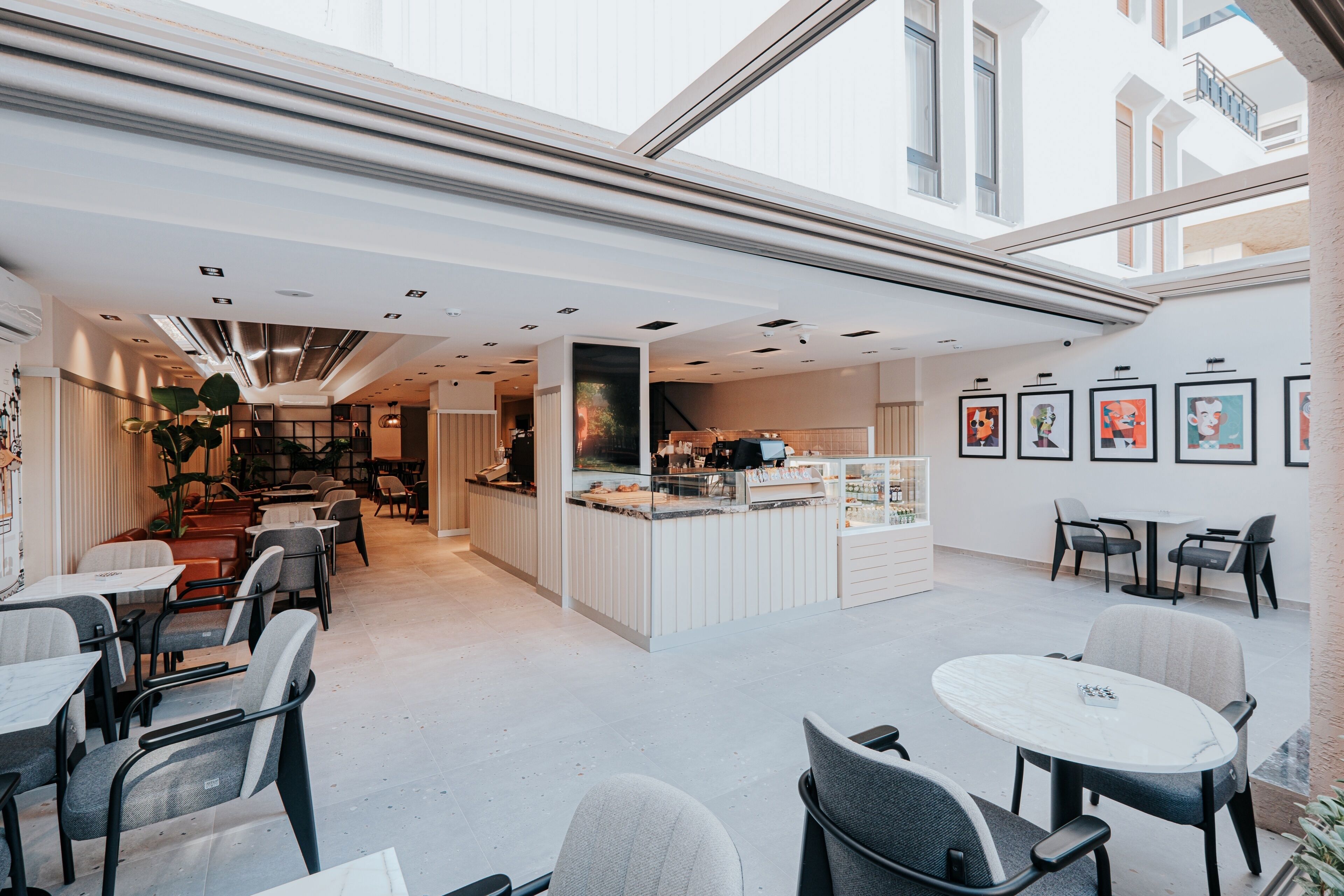 Angelo Coffee Suites