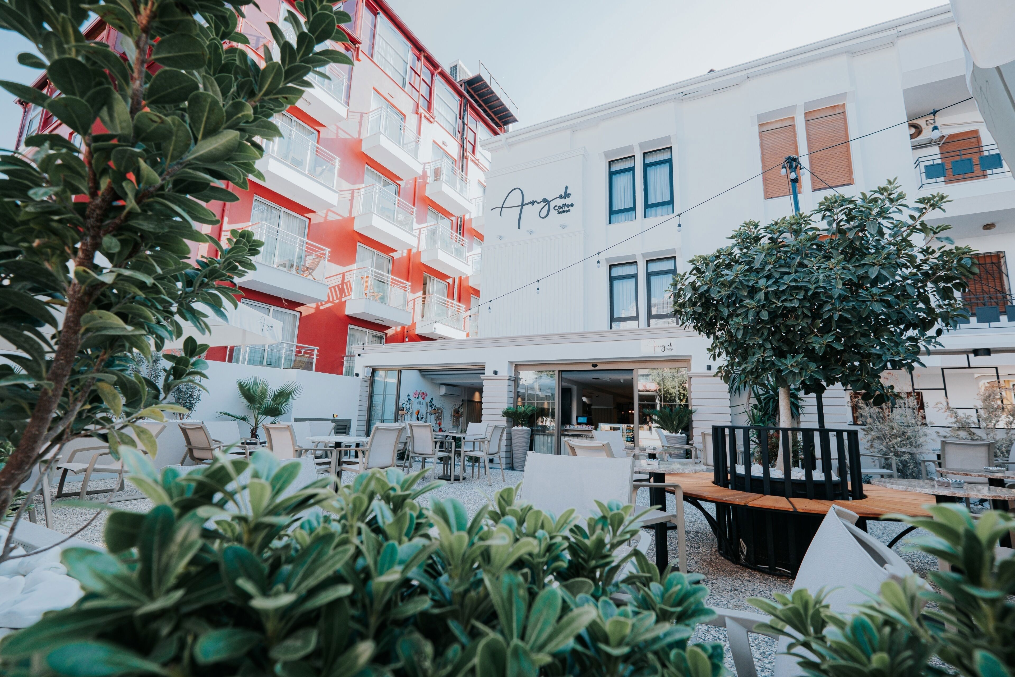 Angelo Coffee Suites