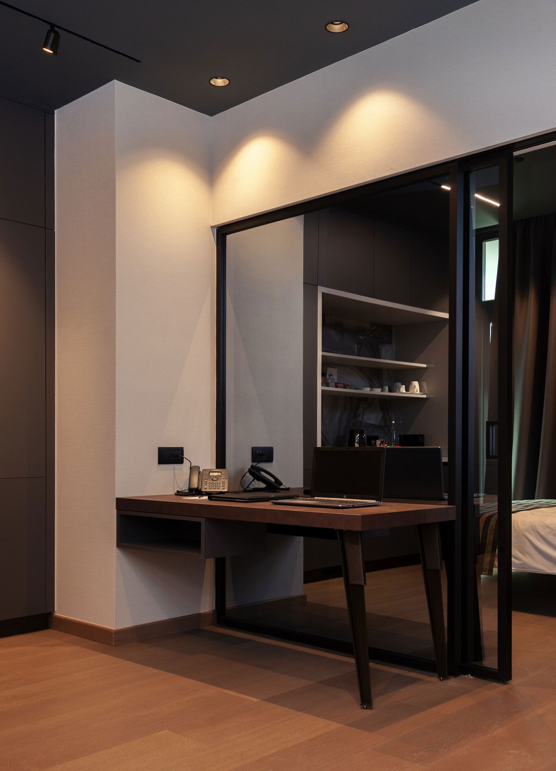 Only Boutique And Suites