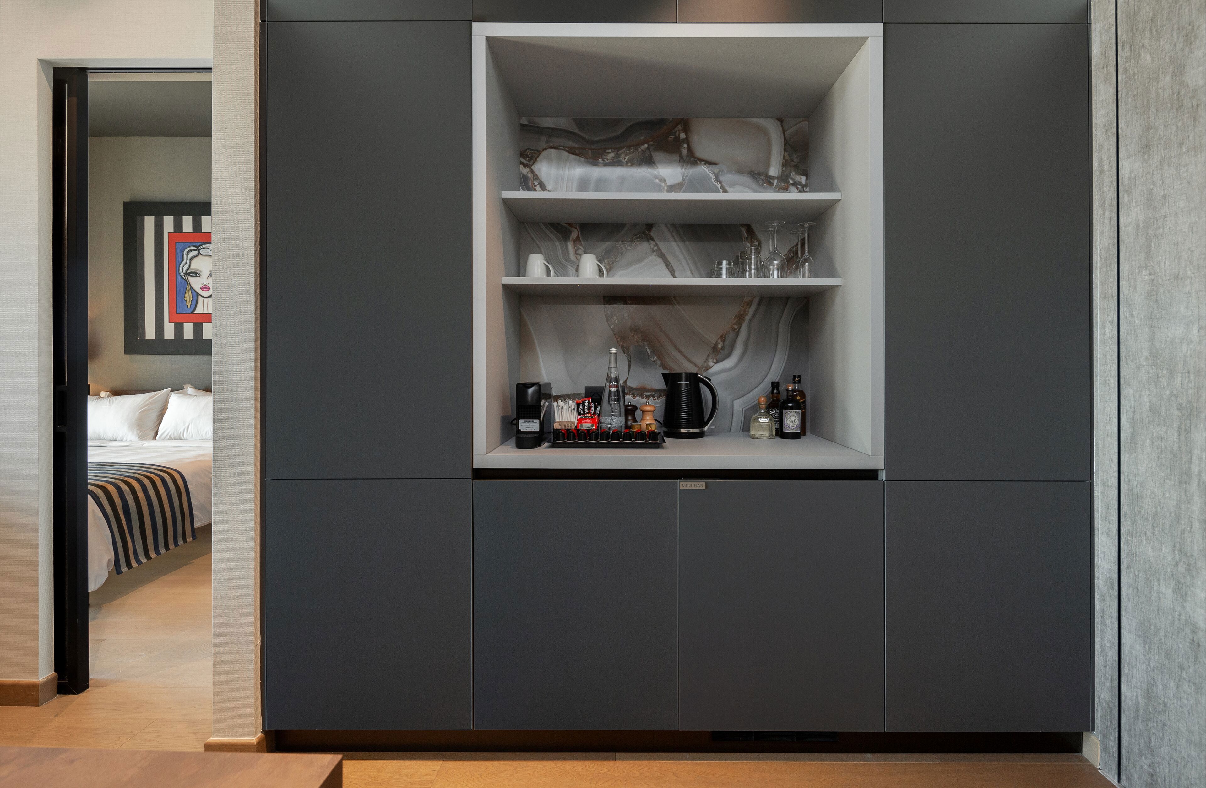 Only Boutique And Suites